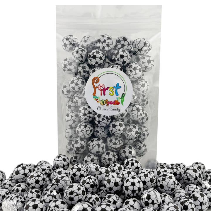 First Choice Candy - Wholesale Chocolate-covered sweets - SOCCER MILK CHOCOLATE FOIL WRAPPED BALLS1