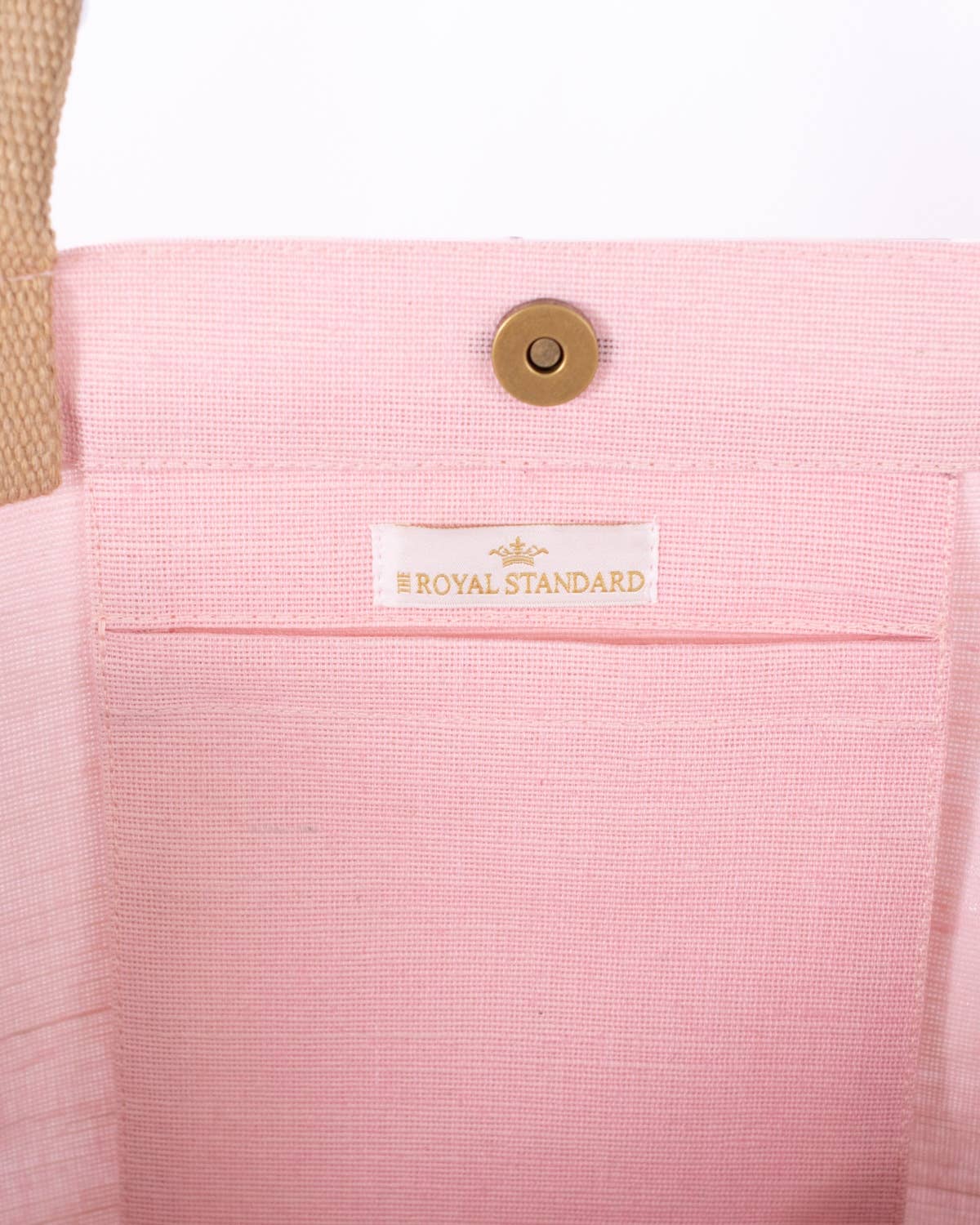 The Royal Standard – wholesale Tote bag – Women's – Merry Christmas Waltz Juco Carryall Tote   Light Pink/Multi   22x19x81