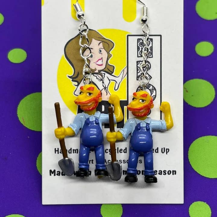 NO RHYME OR REASON ART – Engroshandel Hængeøreringe og creoløreringe – The Simpsons: Groundskeeper Willie Øreringe1