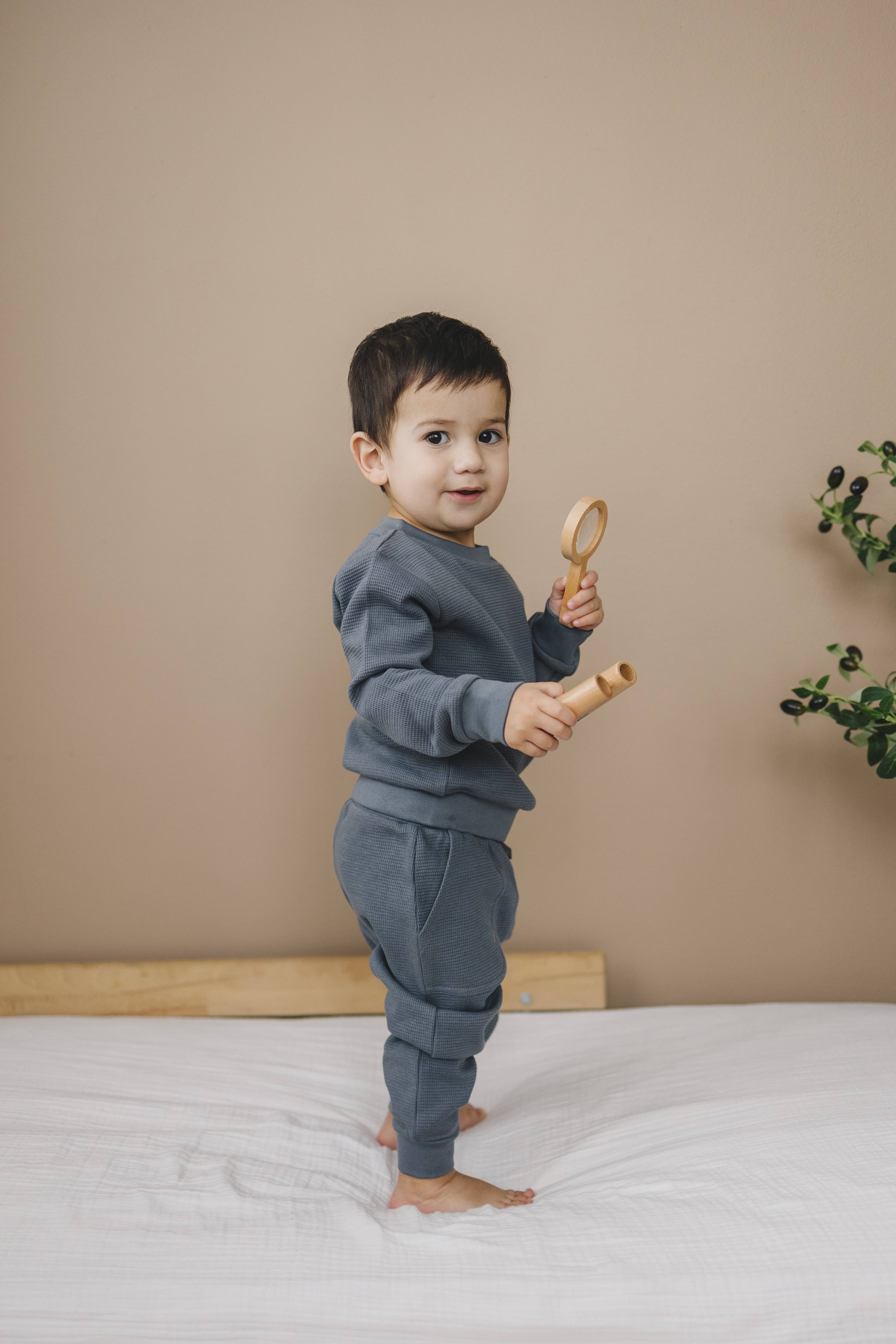 Henry Drew Collection - Wholesale Lounge Sweatpants/Joggers - Kids - Jogger Pants | Charcoal