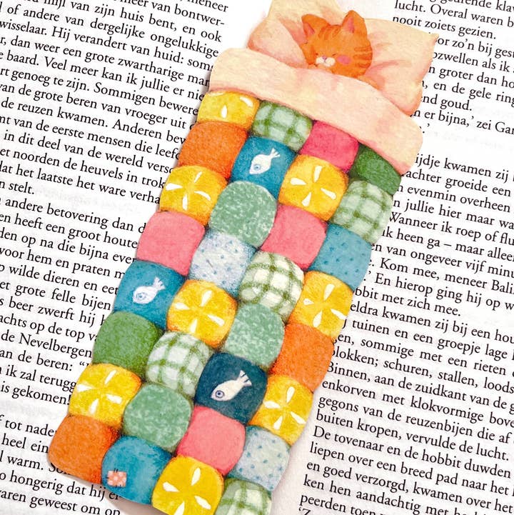 Aiko Graven - Wholesale Bookmark - Sleepy cat | Die cut Bookmark