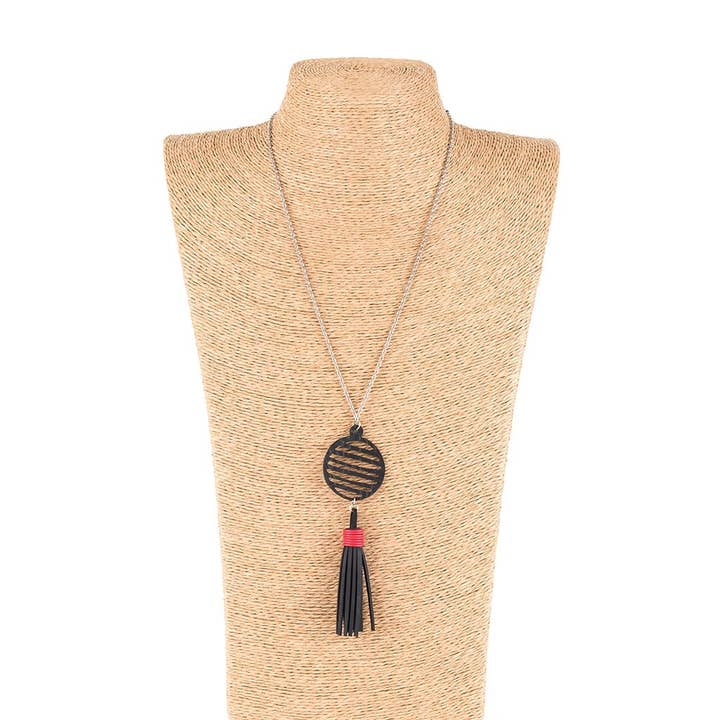 Lunar gummi kvast halskæde for engroshandel hos paguroupcycle