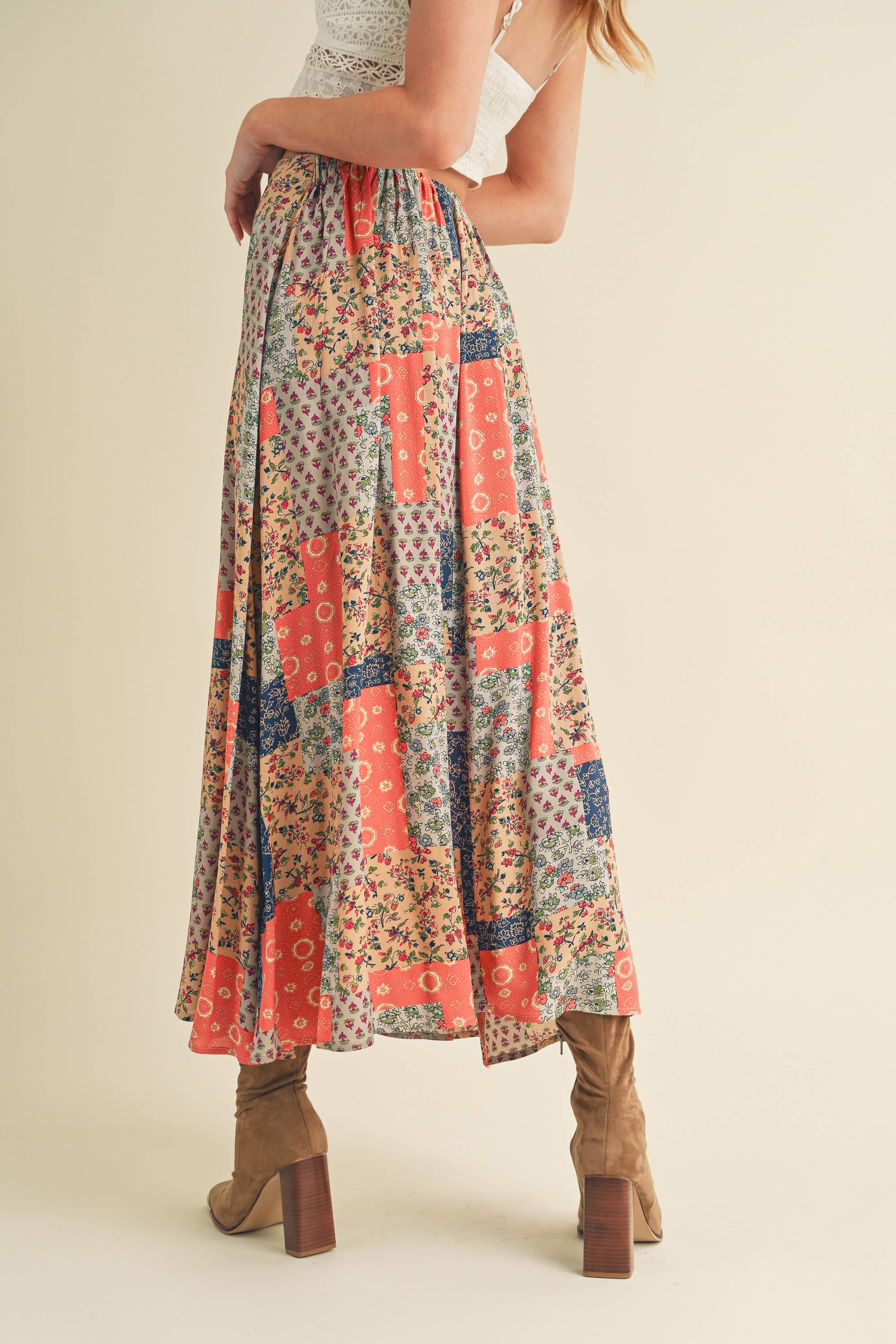 AEMI + CO - Wholesale Skirt - Women's - 773DN Bradyn Print Skirt 524