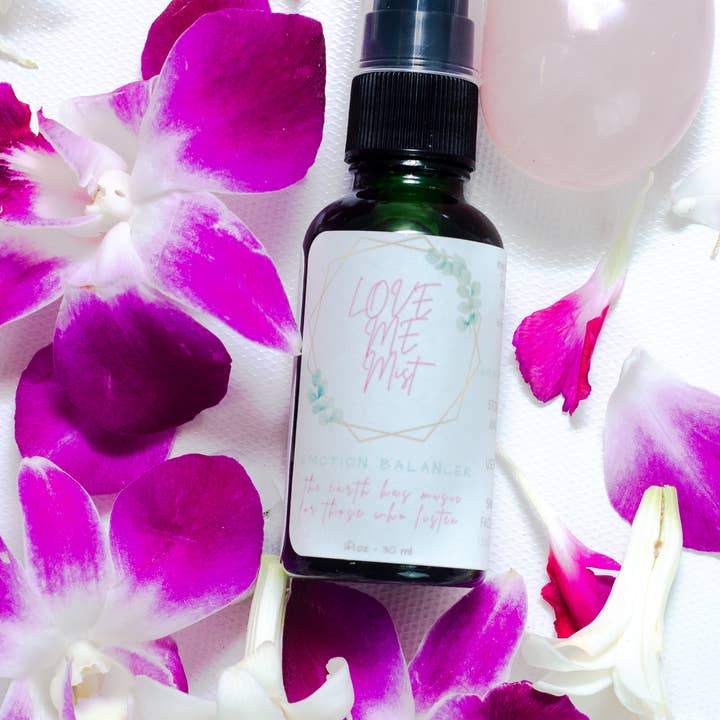 Love Me Mist for wholesale by Magic Potions by Simona