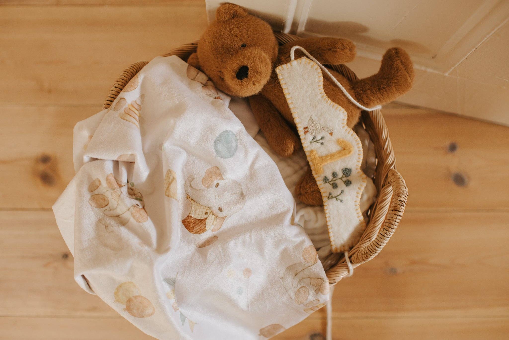 Shine on me Distribution - Wholesale Bedding Blanket - Kids & Baby - My Little Blanket - Jacques the elephant4