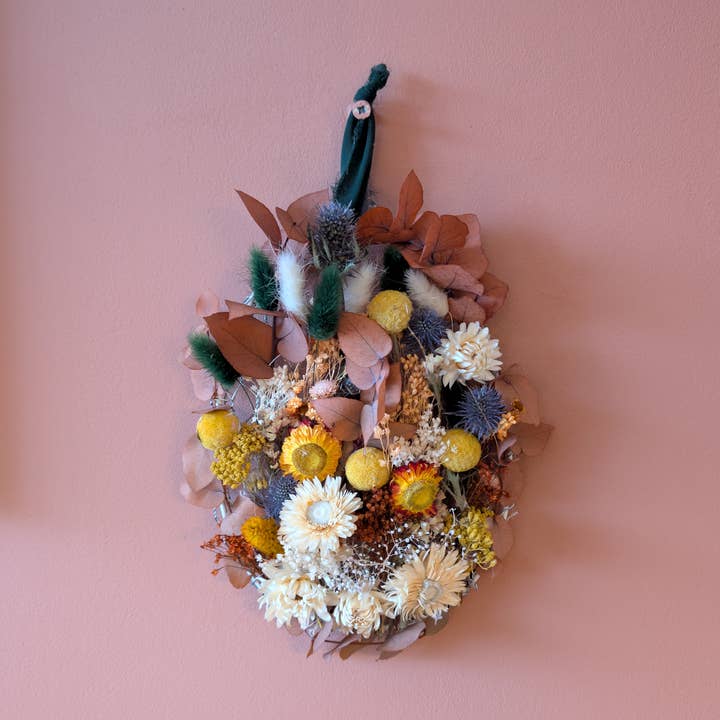 Tørrede blomster æggeophæng - håndlavet for engroshandel hos DRYdecorations