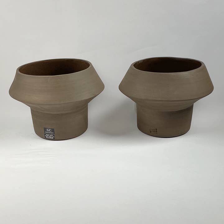 Waikiki Flower Vase  Naked | Plant Pot | Handmade for wholesale by Greatceramics