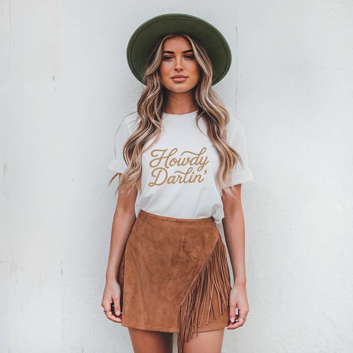 Howdy Darlin Country Graphic T-Shirt for wholesale by Trendznmore - Modern Graphic Apparel