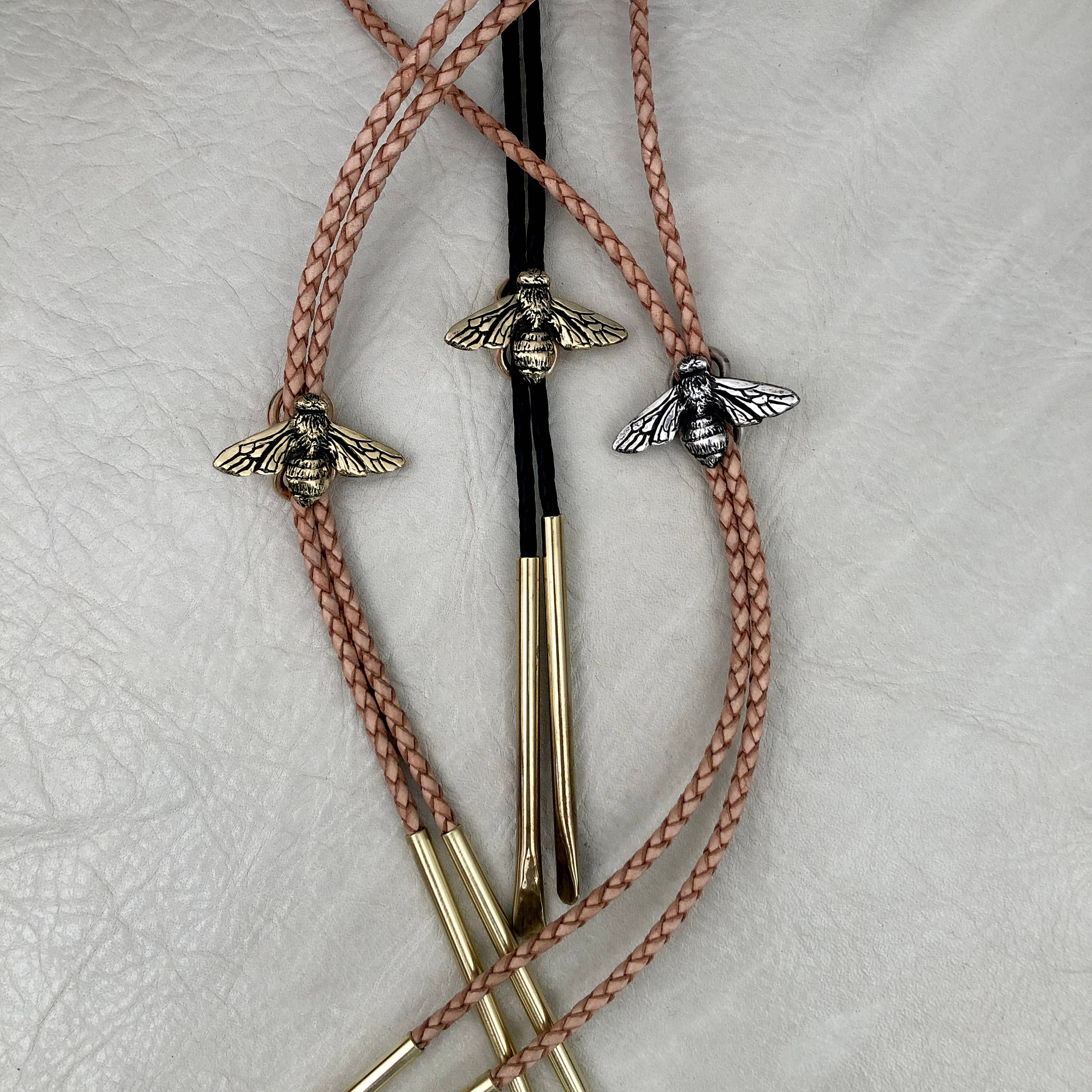 HELIOTROPE – Colar de tecido por atacado – Gravata Bolo Abelha4