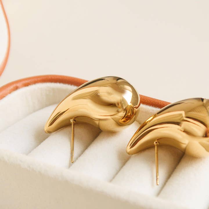 Flânerie by MAIQ - Wholesale Huggie Earrings - Colette 18K Gold Non-Tarnish Large Huggie Droplet Earring4