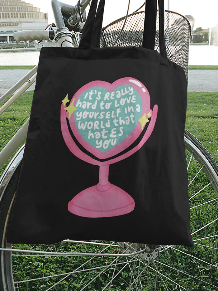 Tote taske - Elsker dig selv for engroshandel hos Chiaralascura