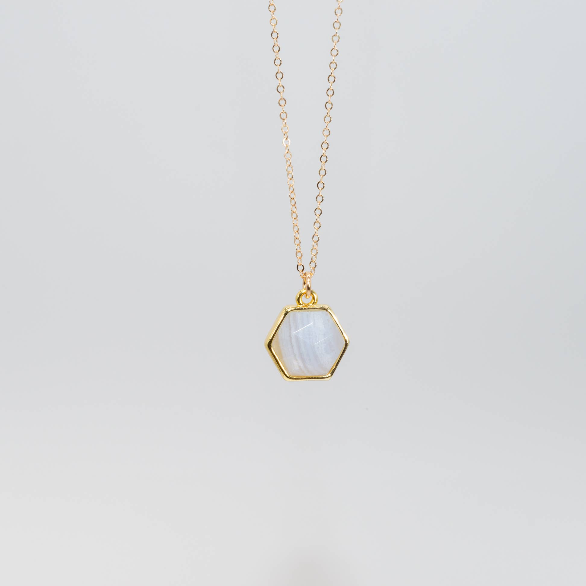 Leslie Francesca Designs - Vendita all'ingrosso Collana con ciondolo/pendaglio - Ciondolo con gemma esagonale6