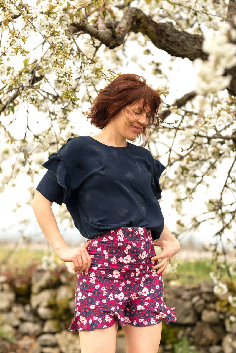 Eglantine et Zoé - Wholesale Fabric - Carlota Pink Magenta Ecovero Viscose Twill Fabric2