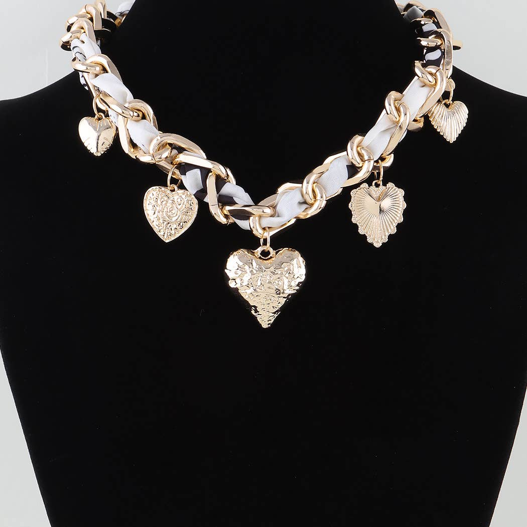 GIV Hjärtecharm Flätad Halsdukshalsband för wholesale på Faire1