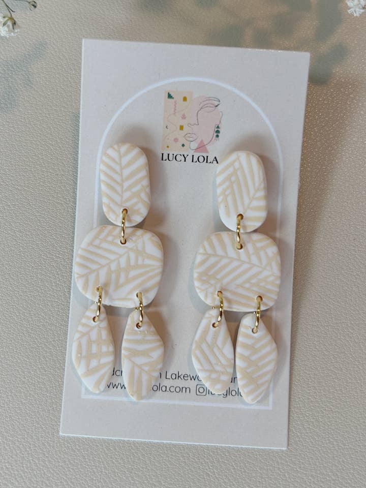 The Alice - Palm Leaf Print - Beige on White for wholesale by lucylola