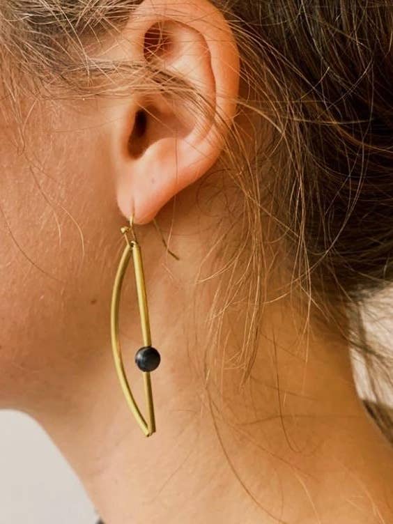 sammenstilling natursten øreringe for engroshandel hos Modern Madini