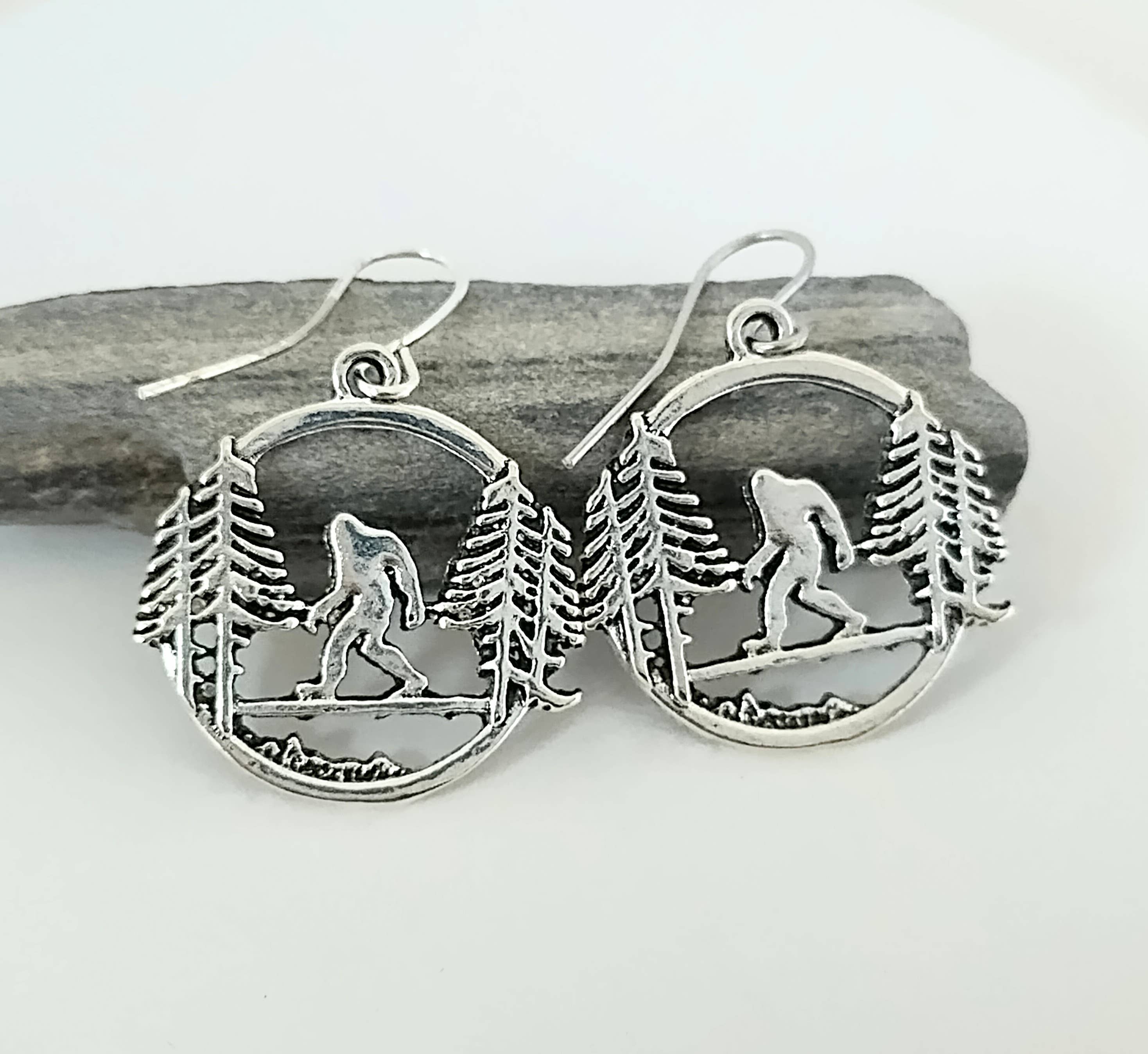 Piccadilly Pendants - Vendita all'ingrosso Orecchini pendenti - Orecchini Bigfoot, Orecchini di cripto4