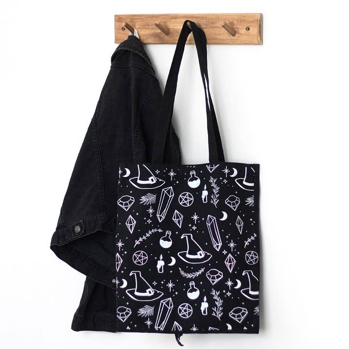 Borsa tote in policotone con stampa Crystal Witch per la vendita all'ingrosso da parte di Something Different Wholesale