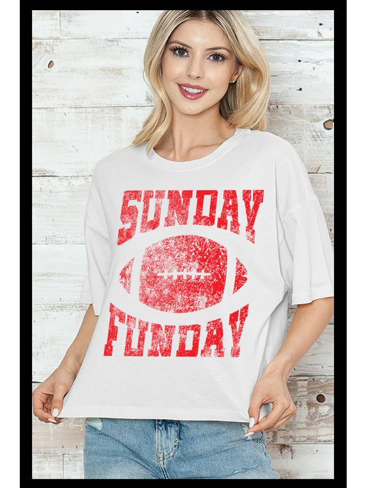 2&moon – wholesale Screen printed t-shirt – Women′s – Sunday Funday Football Graphic Crop Tee 4