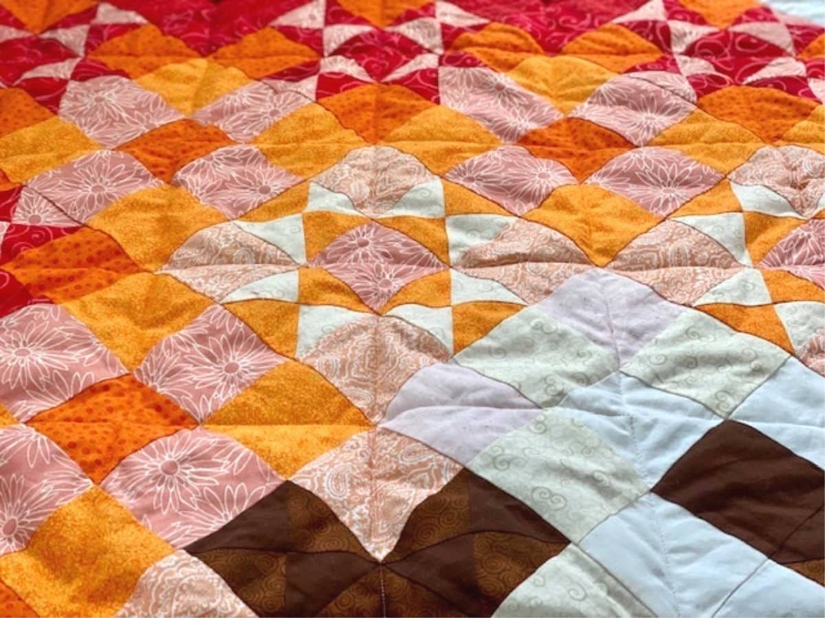 Faith and Fabric - Wholesale Quilt - Quilt Pattern: Lent / Good Friday Cross Quilt Pattern4