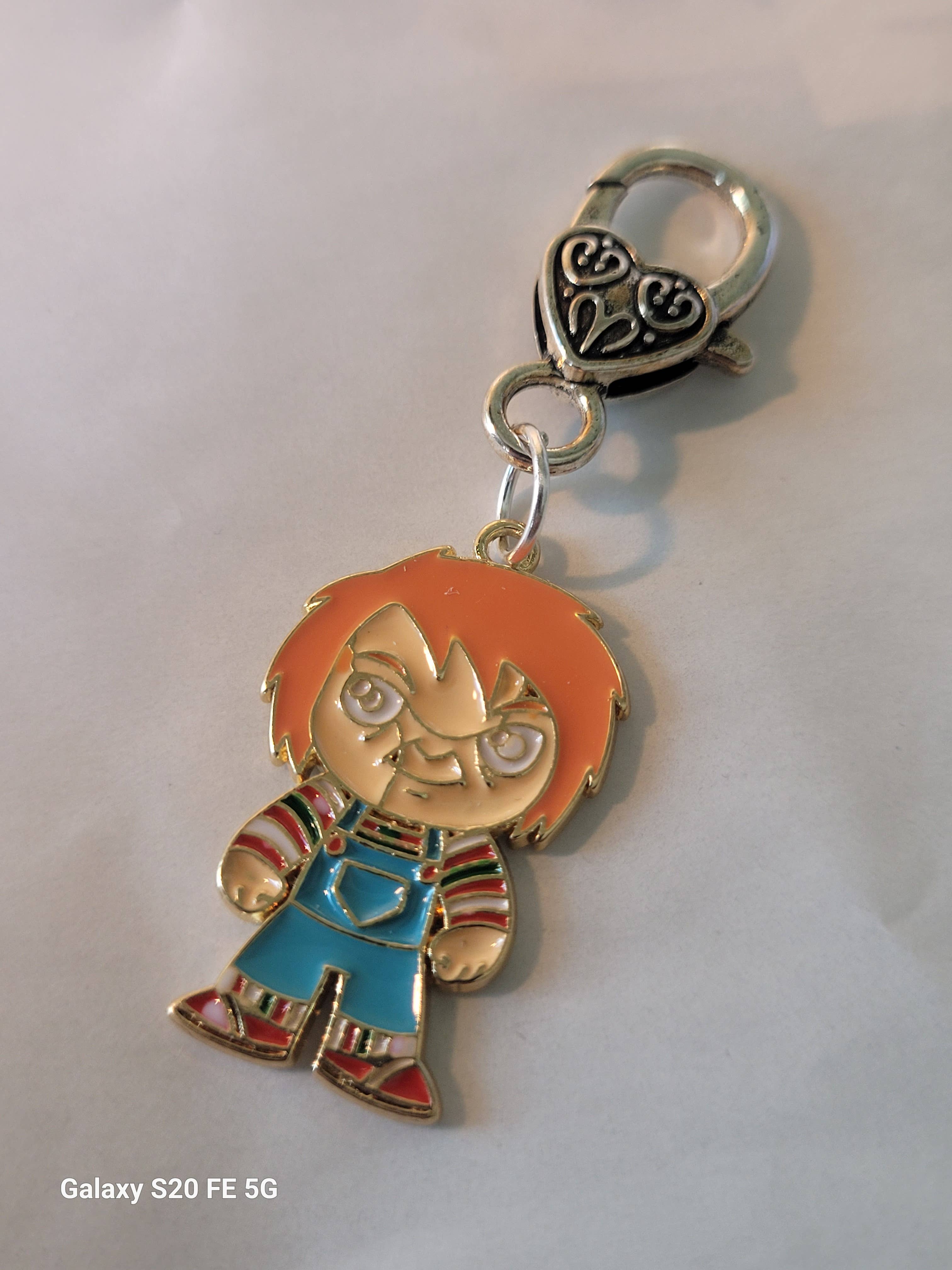 Con-Quest Crafts – wholesale Smycken – Smycken med skräckfilmskaraktärer: örhängen, halsband och dragkedjehängare9