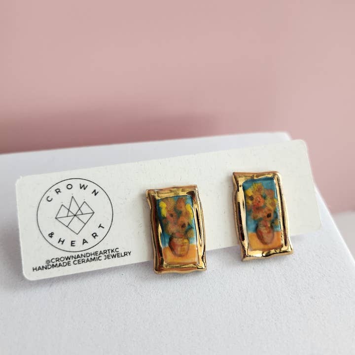 Crown & Heart – wholesale Stud/post earrings – Mini masterpiece studs10