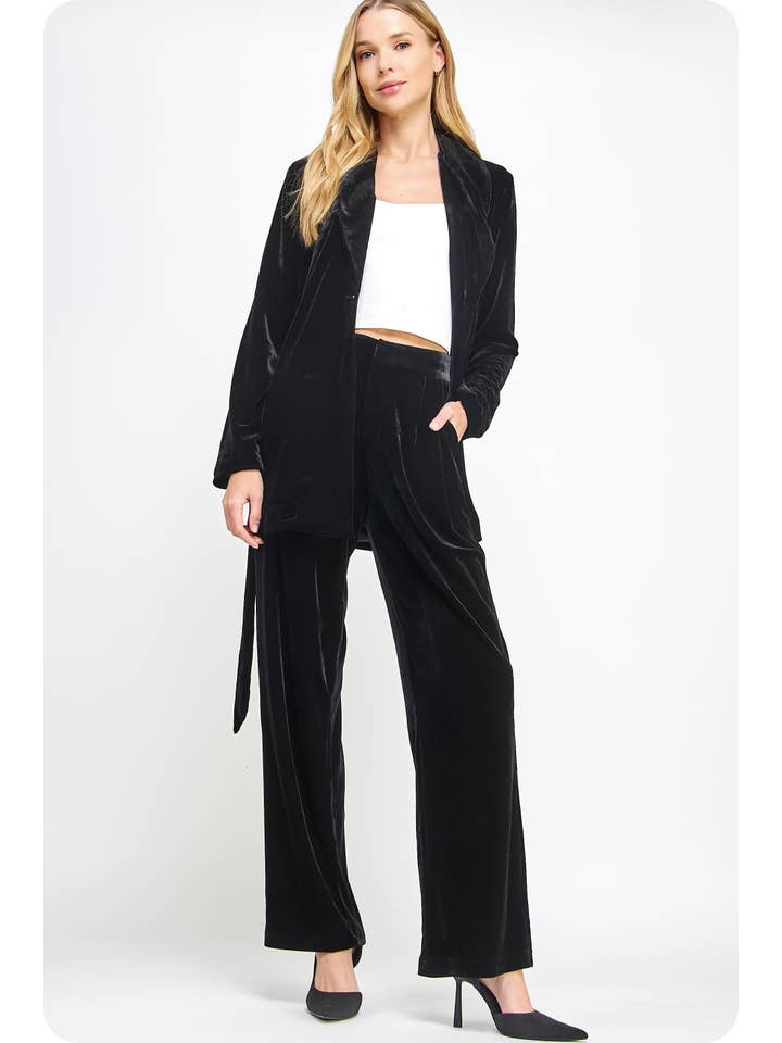 Strut & Bolt - Wholesale Pants – Women's - High-Waist Velvet Pants4