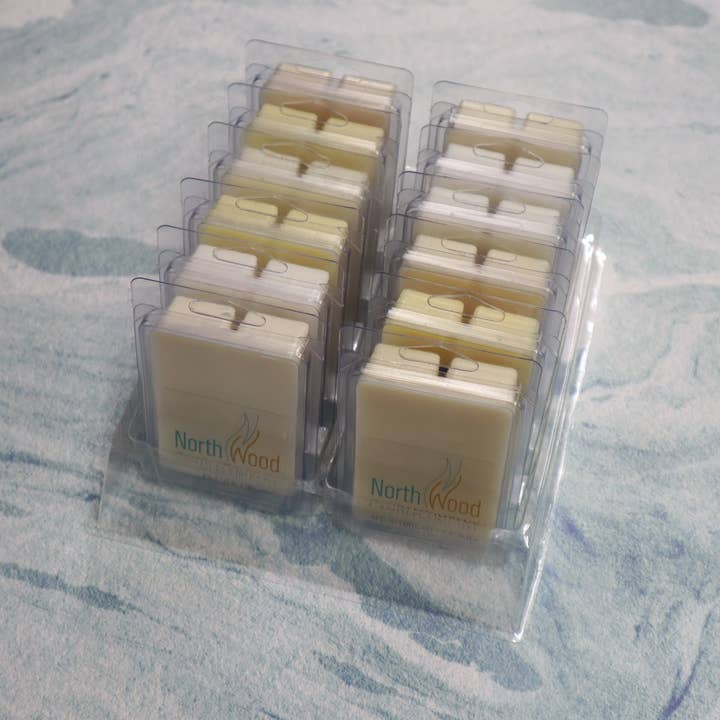 NorthWood Distributing - Wholesale Retailer Display - Home & Living - Wax Melt Clamshell Display Tray