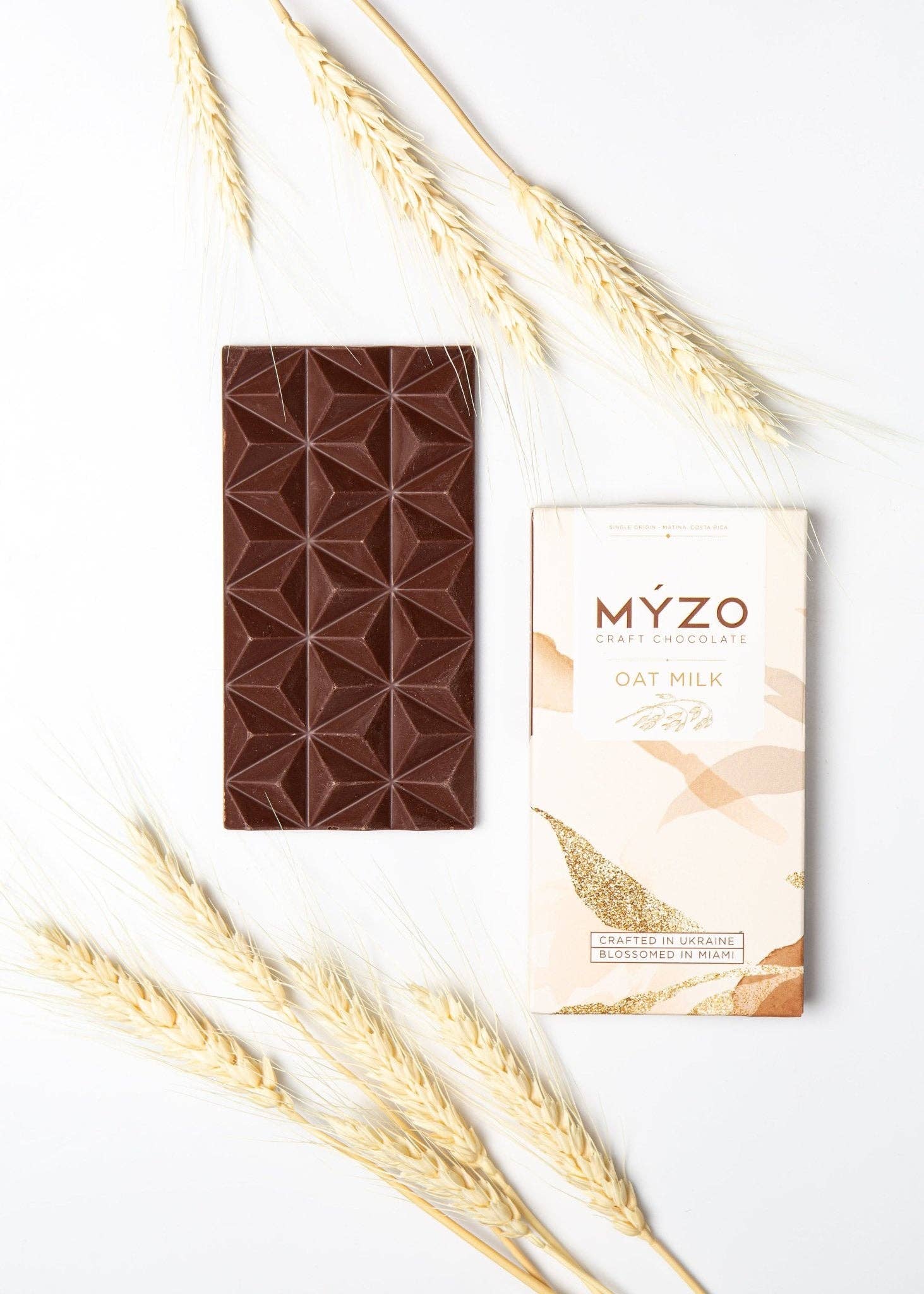 Myzo Chocolate - Wholesale Chocolate Bar - MYZO Oat Milk Chocolate | 48% Vegan Bar with Single-Origin Cacao2