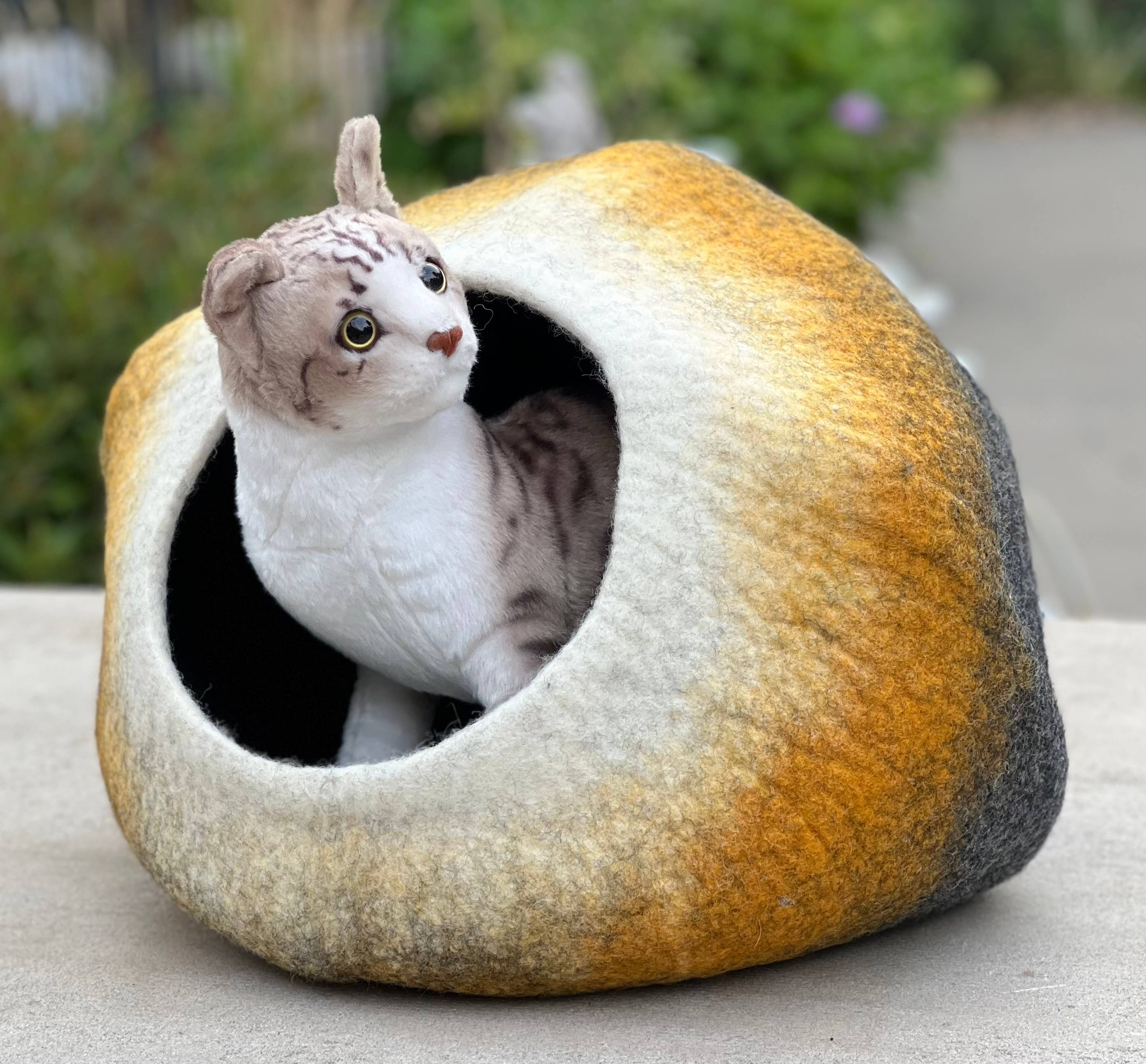 Lungta Imports – casota - Gato e cão por atacado – Caverna para Gatos de Lã Tingida à Mão / Cama e Casa Quente para Gatos4