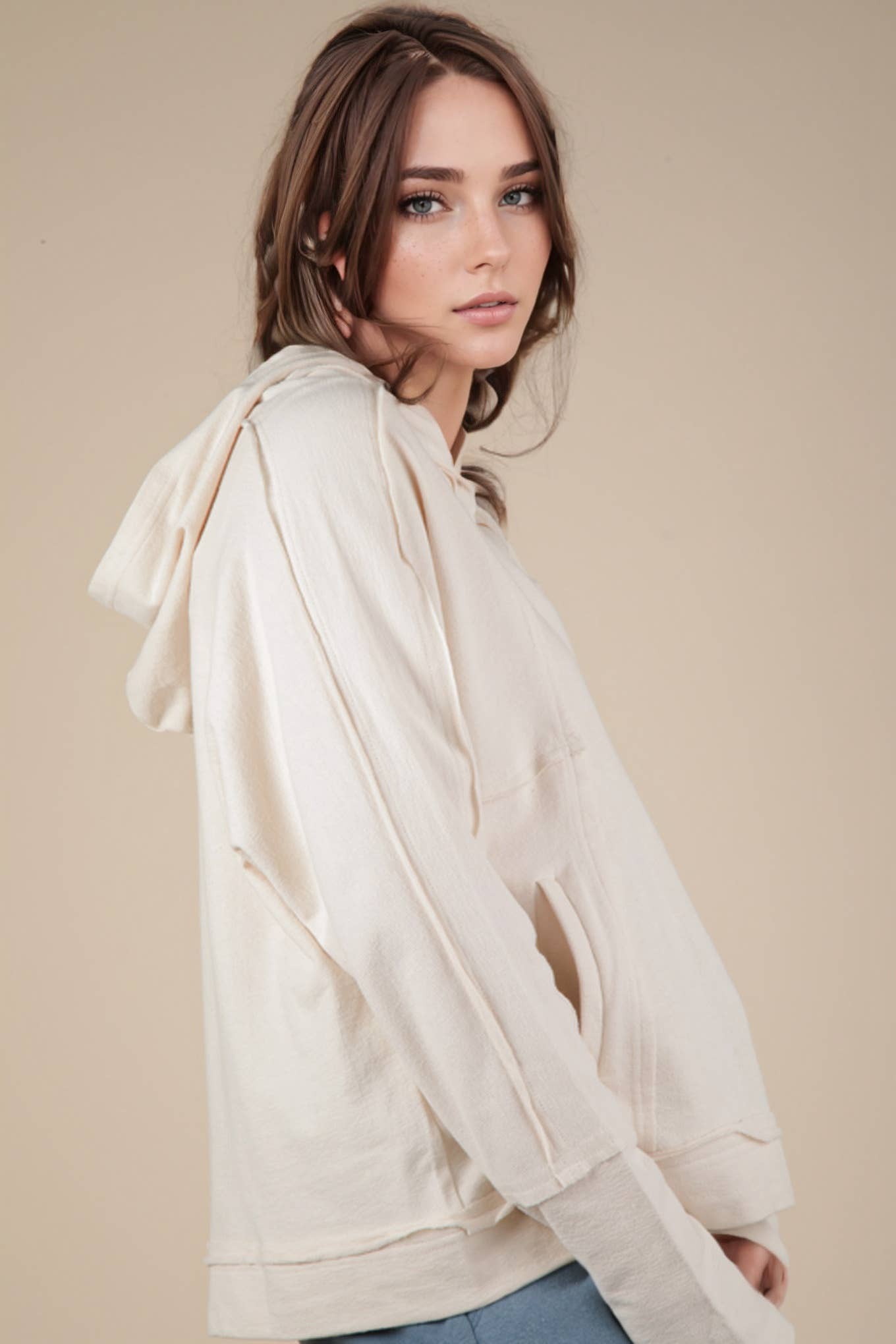 VERY J - Venta al por mayor Jersey corto de punto - Mujer - Top de punto con capucha NT11689-Raw Edge con bonito detalle8