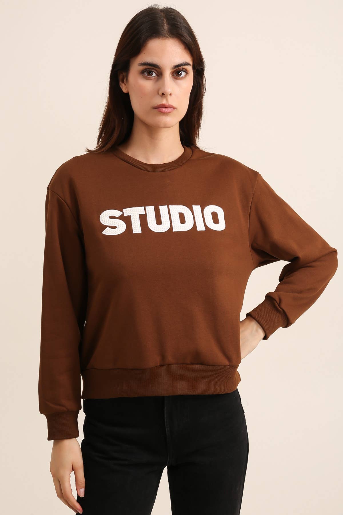 Daphnea - Wholesale Sweatshirt - Women's - 31859 “STUDIO” SWEATSHIRT0