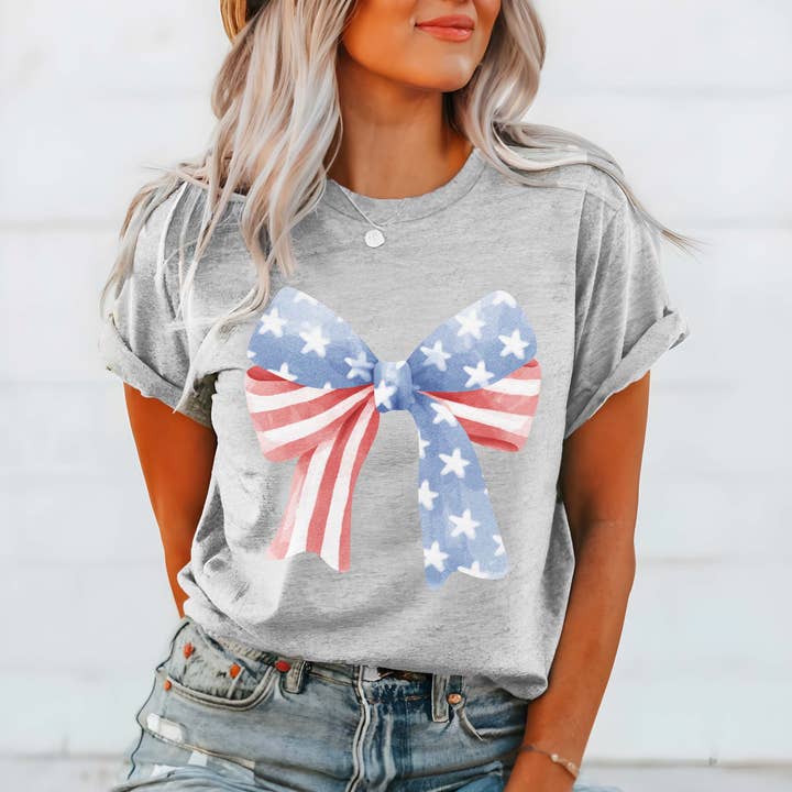 Stars and Stripes Bow Wholesale Tee - Trendig för wholesale av Limeberry Designs