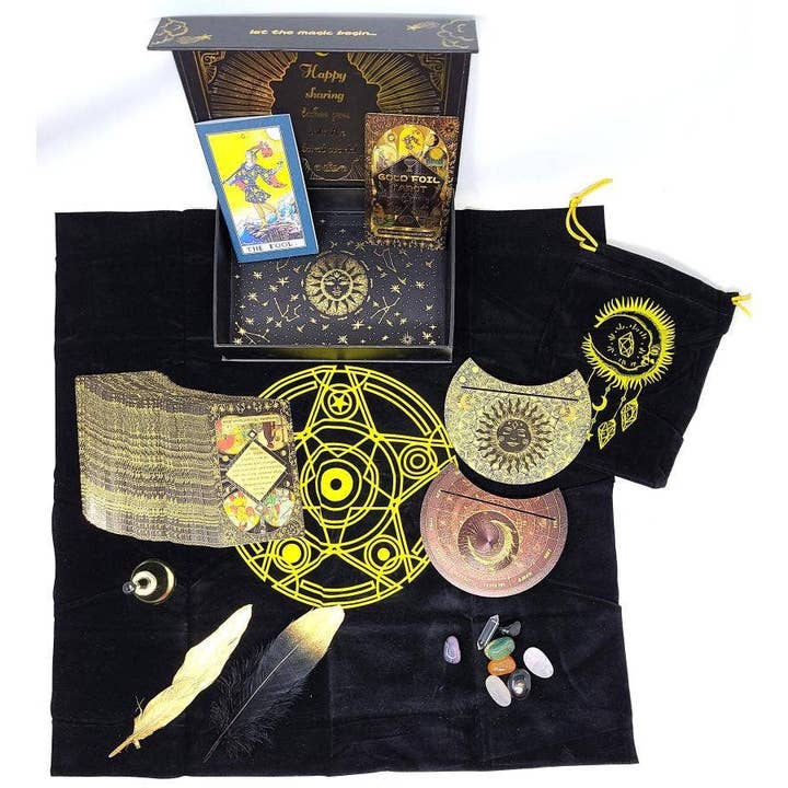 Juego de tarot Rider-Waite en caja de regalo con lámina de oro negro para venta al por mayor de GREENROOTS USA LLC