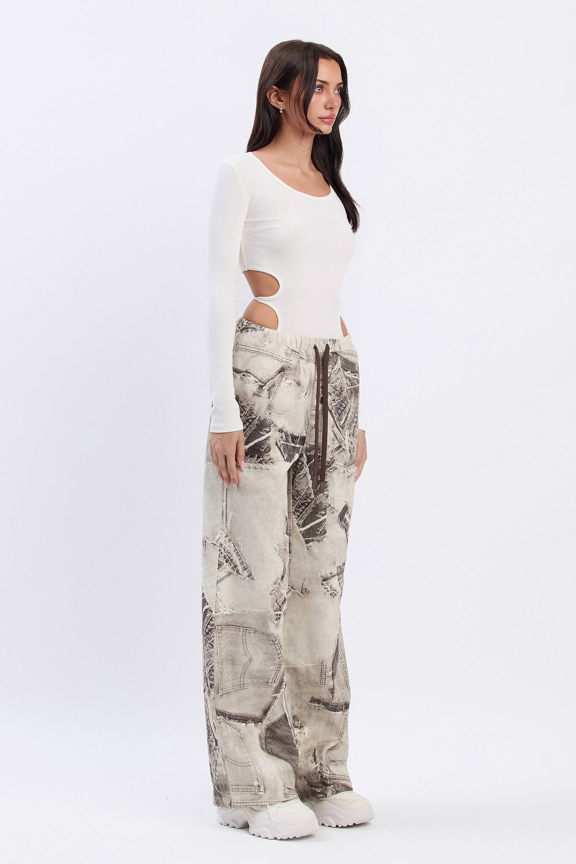 No Vacancy - Wholesale Pants - Women's - Denim print wide legged pants w/ drawstring11