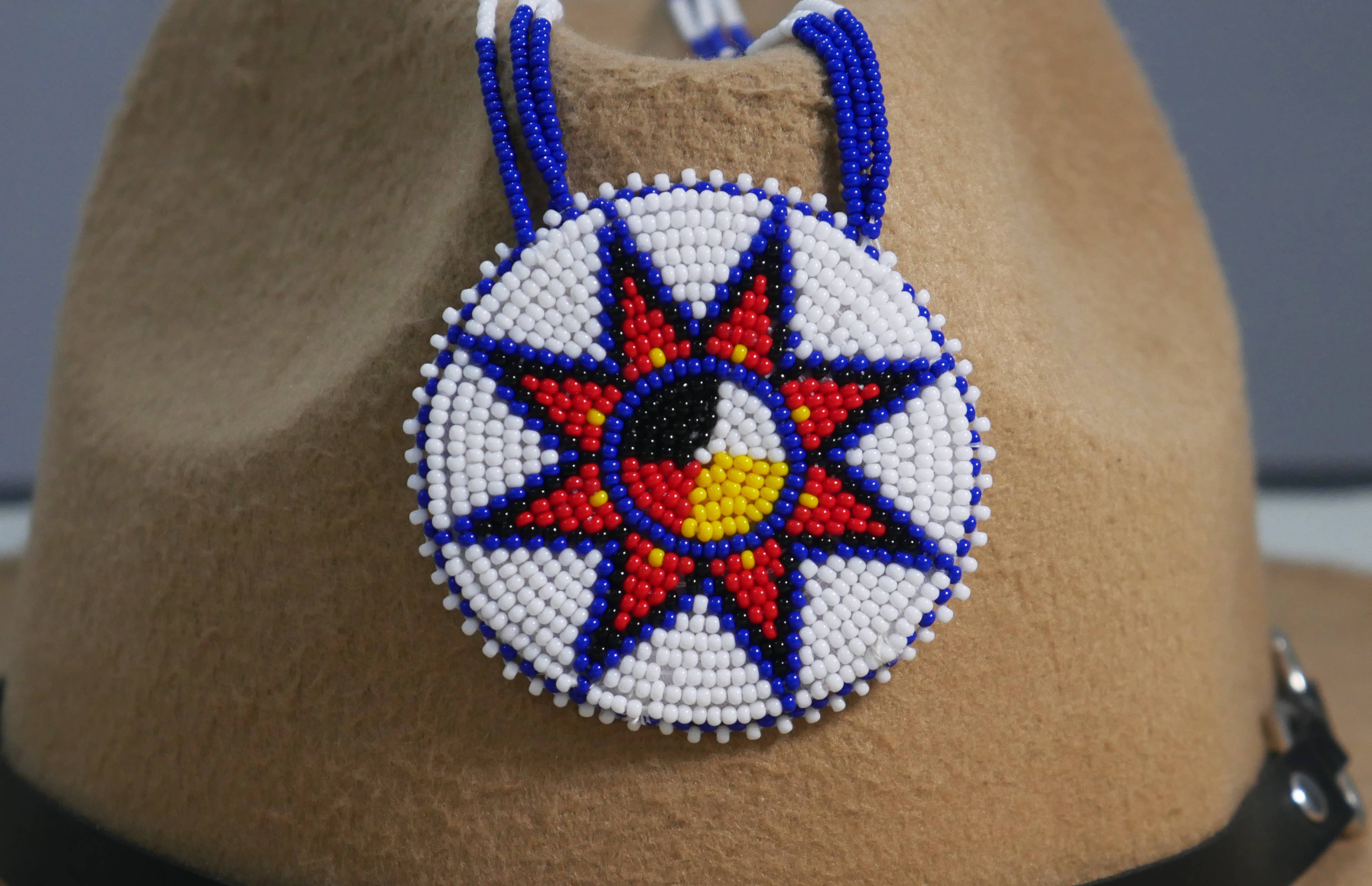 KANGURAH - Wholesale Pendant/Charm Necklace - Native American style Beaded necklace Morningstar medallion3