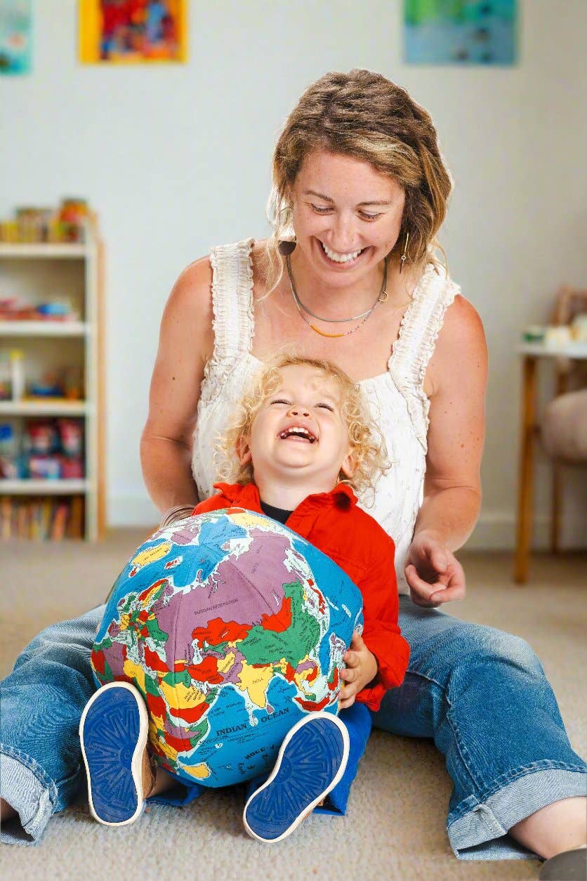 Hugg-A-Planet - Wholesale Stuffed/Plush Toy - Kids & Baby - Classic Earth HUGG-A-PLANET6