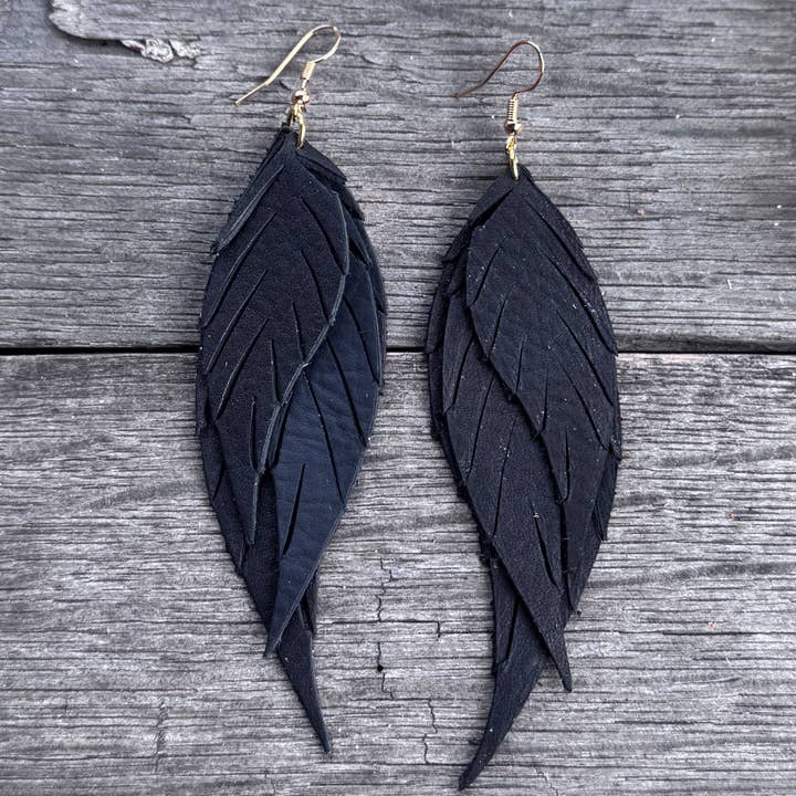 Wings of an Angel - Sort - Læder Øreringe for engroshandel hos Be Like Missy