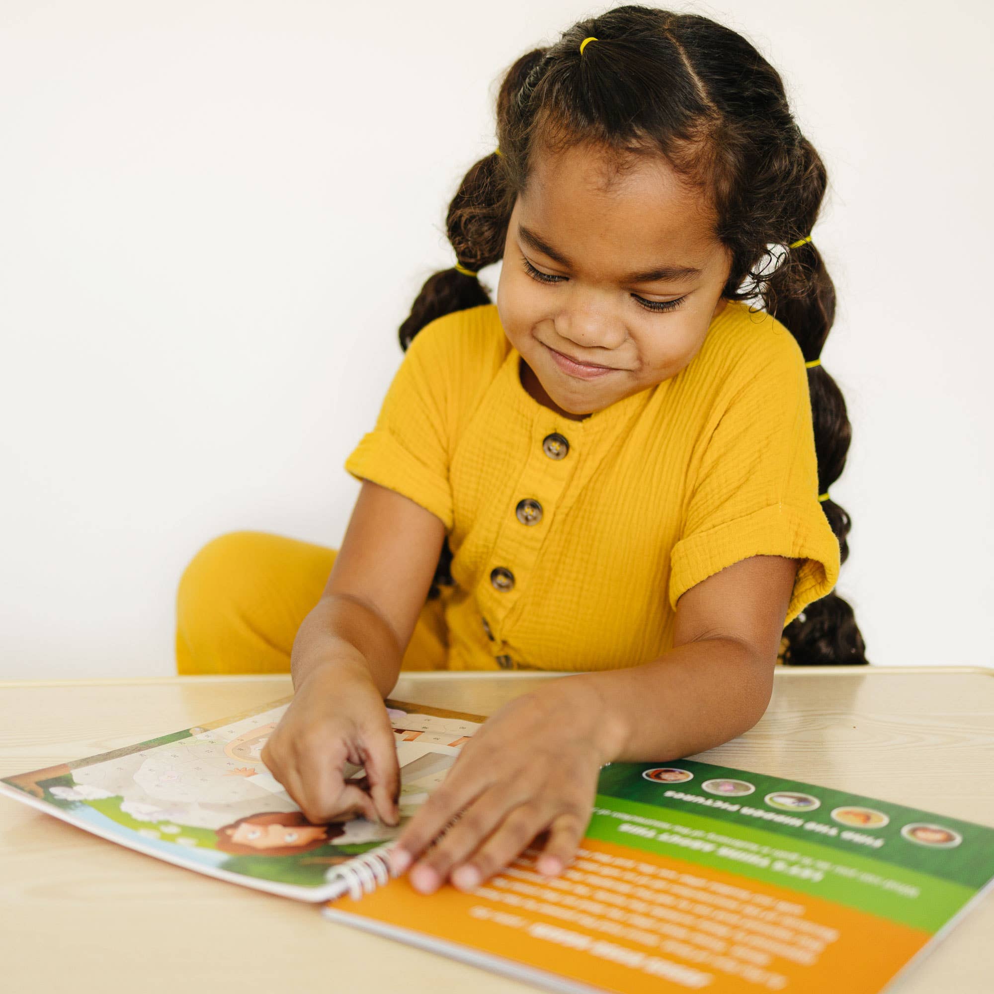 KangaToys - Wholesale Early Reader Book (6-8) - The Life of Jesus Sticker Stories from the New Testament2