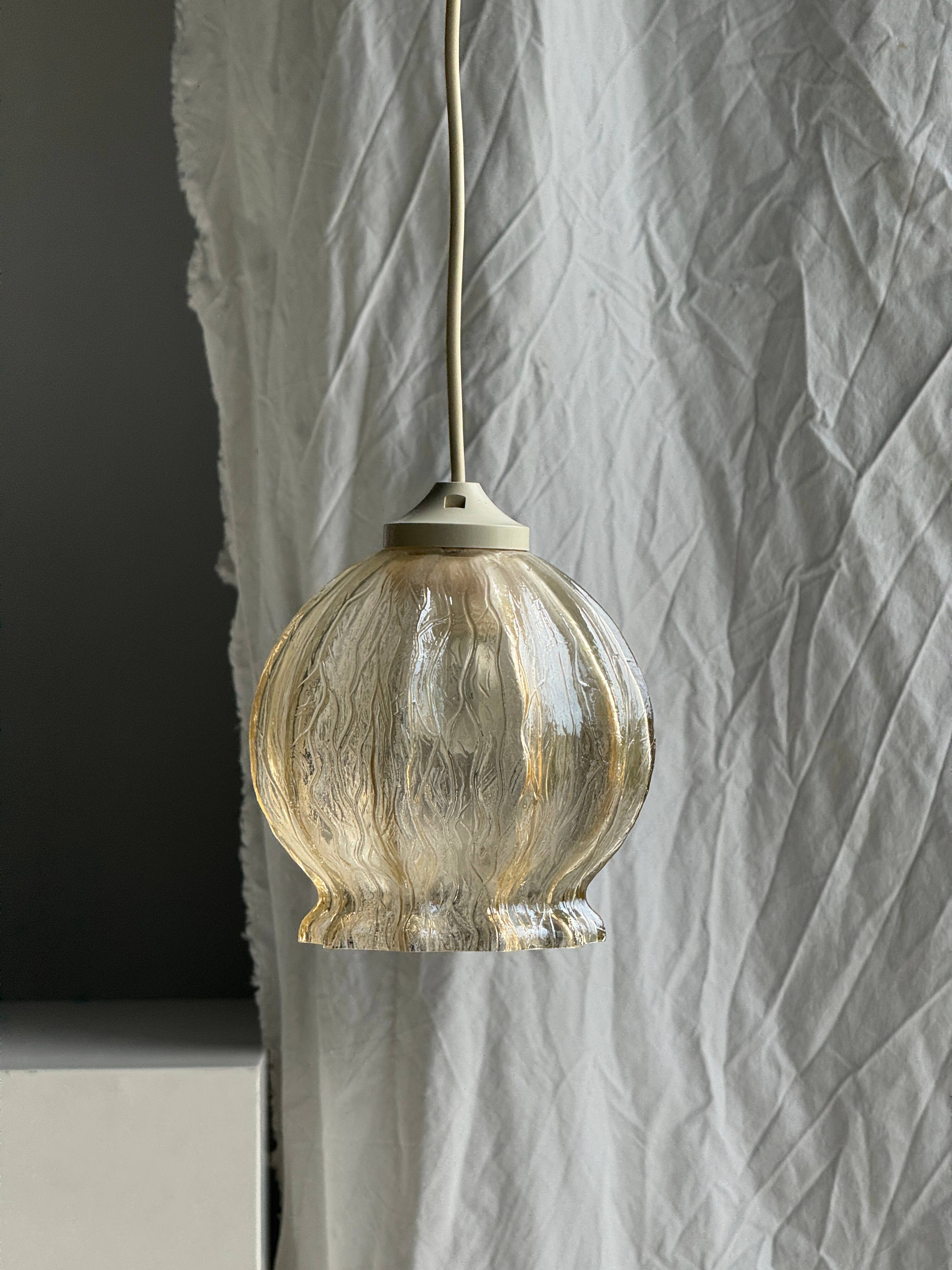 Office Objets - Wholesale Chandelier/Hanging Light - Vintage suspension in blown glass11