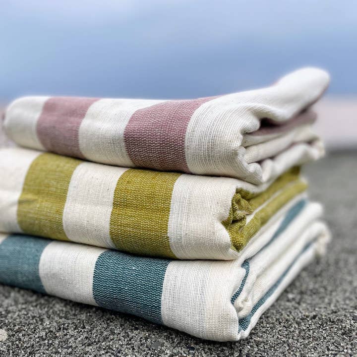 Sabahar - Wholesale Beach Towel - Omo Handwoven Ethiopian Cotton Beach Towel4