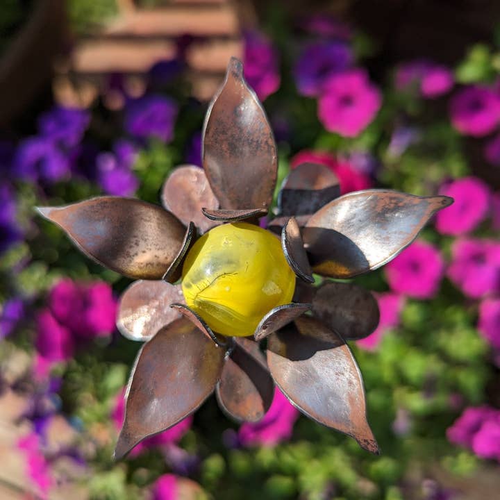 Designs by Dieter, LLC - Wholesale Garden/Lawn Stake - Handmade Metal Flower Garden Stake
