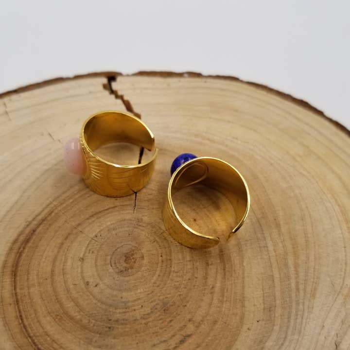 CHAKRA JEWELRY - Wholesale Cocktail/Statement Ring - Vintage Gold Oval Natural Stone Ring