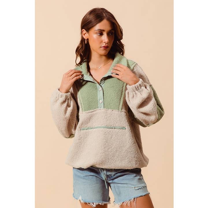 IVE - Vendita all'ingrosso Felpa - Donna - PULLOVER AMPIO IN PELLICCIA SHERPA A BLOCCHI DI COLORE0