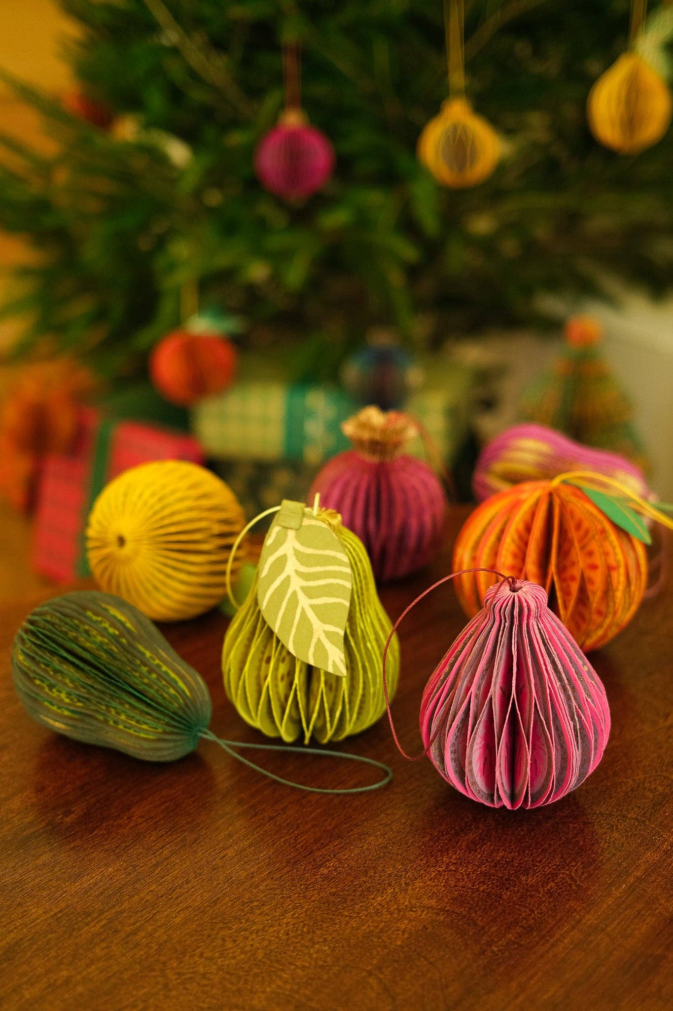 East End Press - Wholesale Ornament - Fig Honeycomb16