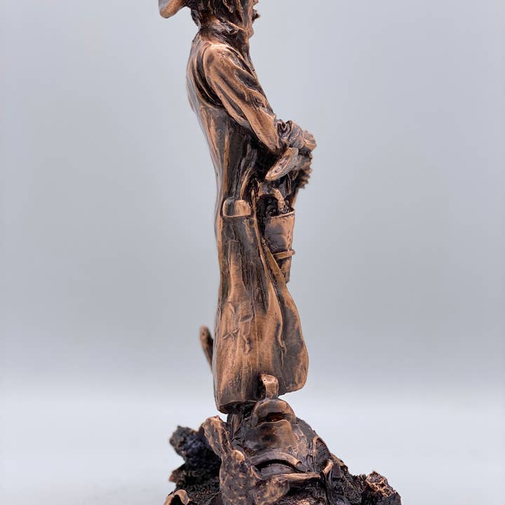 Deal1Sales - Wholesale Decorative Figurine - Bronze Standing Cowboy with Cactus