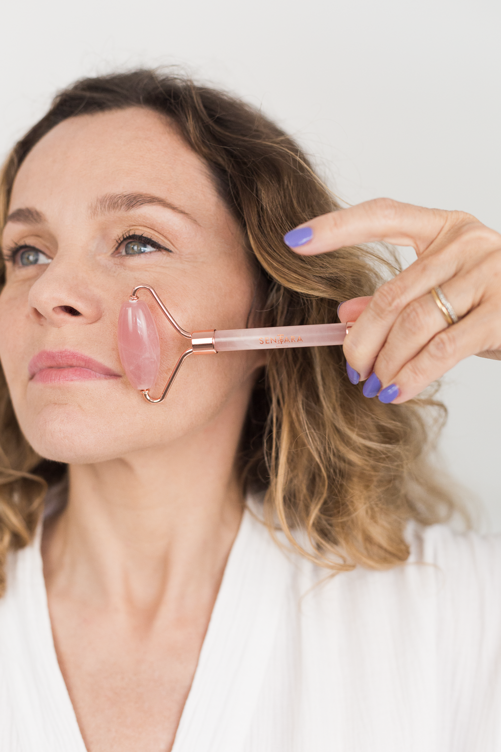 Sentara Holistic - Vendita all'ingrosso Massaggiatori - Rullo in quarzo rosa - Strumento per massaggi1