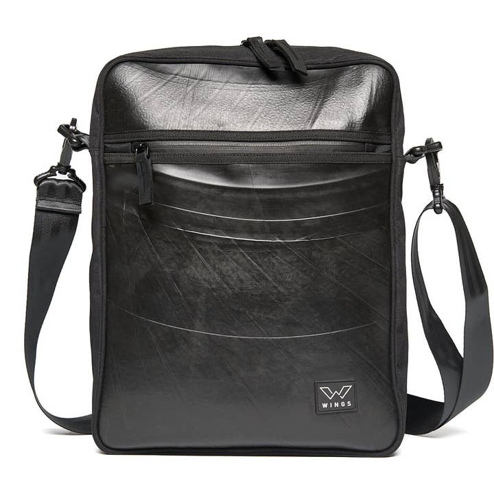 Wings Reliable Raven - robuste 17-Zoll-Schulter-Laptoptasche aus Autoreifen - mit schwarzen Reißverschlüssen für den Großhandel von Meezy