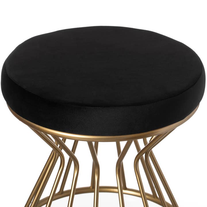 Quickway Imports – wholesale Pall – Modern rund sammet pall med böjd guld metall bas ottoman
