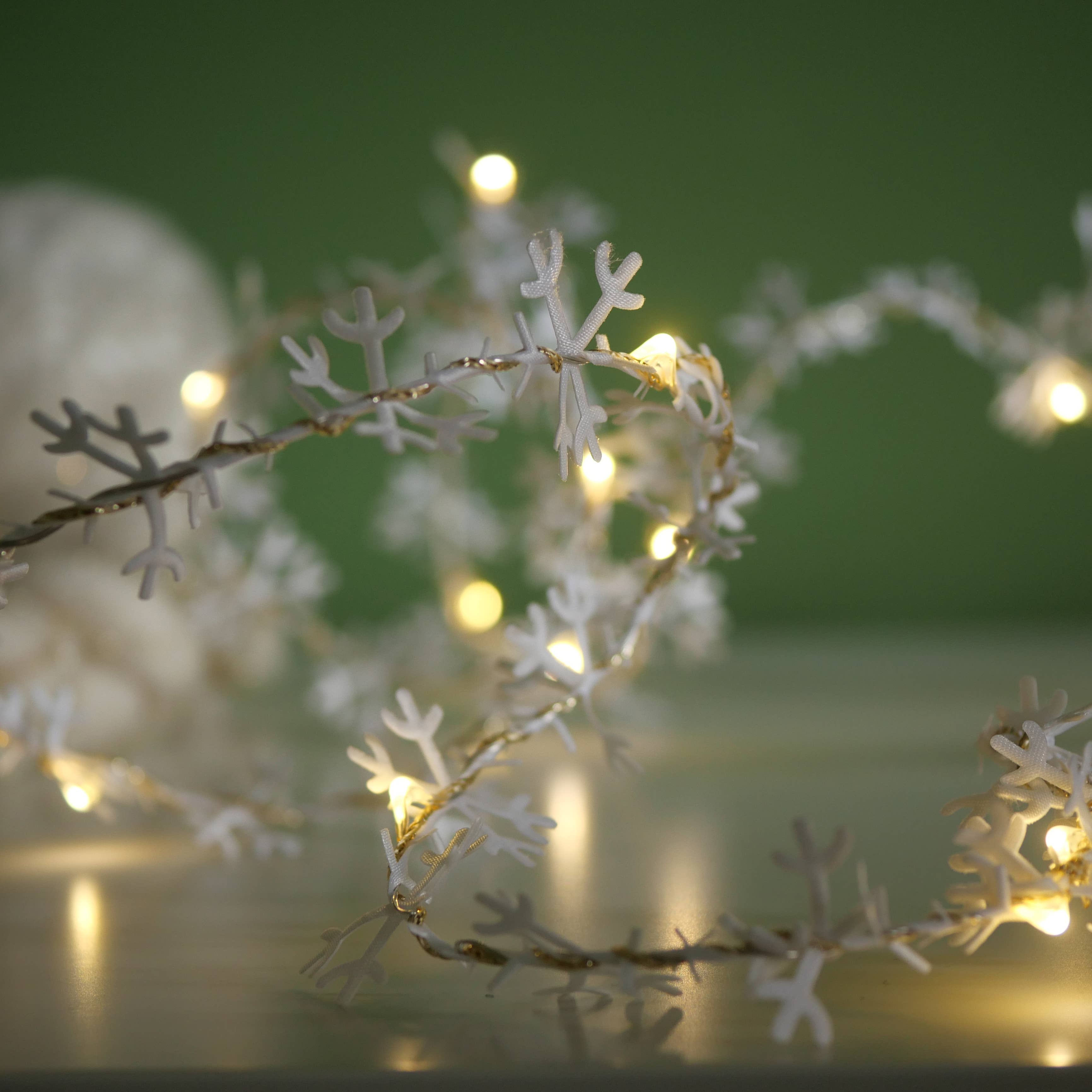 Melanie Porter - Wholesale String Lights - Snowflake Fairy Light String - Christmas Decoration5